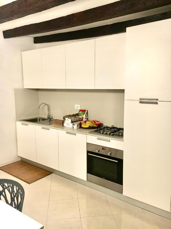 Mirrors Apartamento *